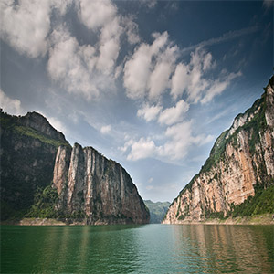 支嘎阿鲁湖