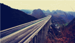 东西南北距离织金洞有多远？