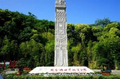 笔尖的滑动——当素描遇上中国最美的旅游溶洞
