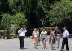 省旅游安全工作大检查组来织金洞景区检查指导工作